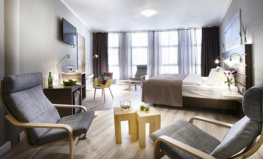 Hotel By Golden Tulip 4*