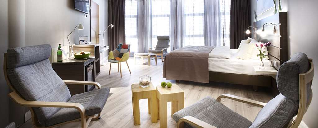 By Golden Tulip Hotel Kiel