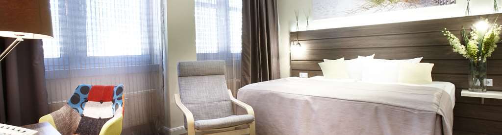 By Golden Tulip